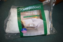 *Snuggledown Hotel Collection Single Pillow