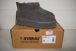 *EVERAU Heron Grey Fashion Boots Size: 7, RRP: £95