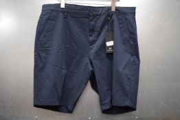 *Matinique Men’s Dark Navy Thomas Shorts Size: 38, RRP: £55