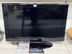 Samsung 32” LCD TV with Remote