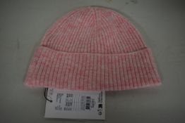 *Saint Tropez Lanika SZ Pink Nectar Beanie, RRP: £25
