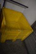*Large Yellow Plastic Container/Pallet Box