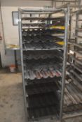 *Stainless Steel Tray Rack with Trays