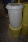 *2x Plastic Flour Bins with Lids