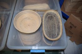 *Plastic Tub Containing Various Plastic Round and Oblong Dishes