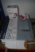 *Basic Digital Thermostatic Heating Panel, and 2x Easy Press Mini Irons