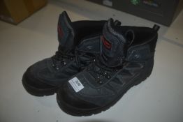 *Black Rock Safety Boots Size: 8