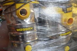 *2x Wessex 30L Wet & Dry Vacuum Cleaners