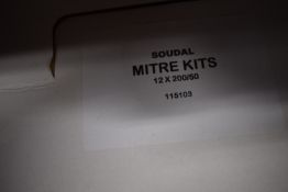 *Box of 12x Soudal Super Glue & Activator