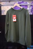 *Jachs Green Lightweight Jumper Size: M