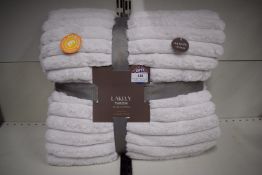 Lakely Faux Fur Throw 130x160cm