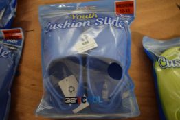 32 Degrees Cool Youth’s Blue Cushioned Sliders Size: Child’s 12-13