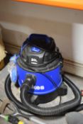 Wickes 215735 20L 1250w Vacuum Cleaner