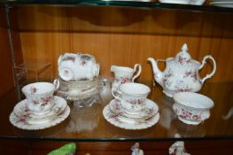 Royal Albert Lavendar Rose Pattern Tea Set 20+pcs