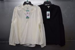 *2x Ella Moss Long Sleeve Textured Blouses with Button Detail Size: XL (1x white, 1x black)