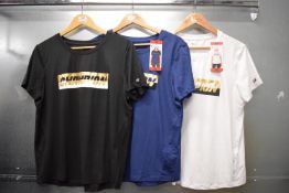 *3x Champion Motif T-Shirts Size: M (1x navy, 1x black, 1x white)