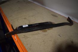 2x Crowbars
