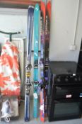 3x Pairs of Snow Skis
