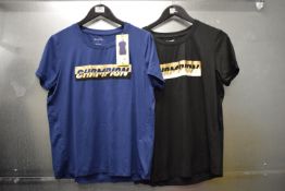 *2x Champion Motif T-Shirts Size: S (1x navy, 1x black)