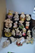 17x Piggin Figures