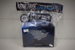 Eaglemoss Collection Star Trek Starship Model & Magazine - Son’A Flagship
