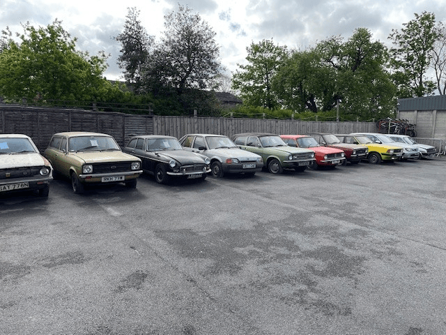 8834 - Auction of  Barn Finds, Classic Cars, Vintage Motorcycles and  Boys Toys