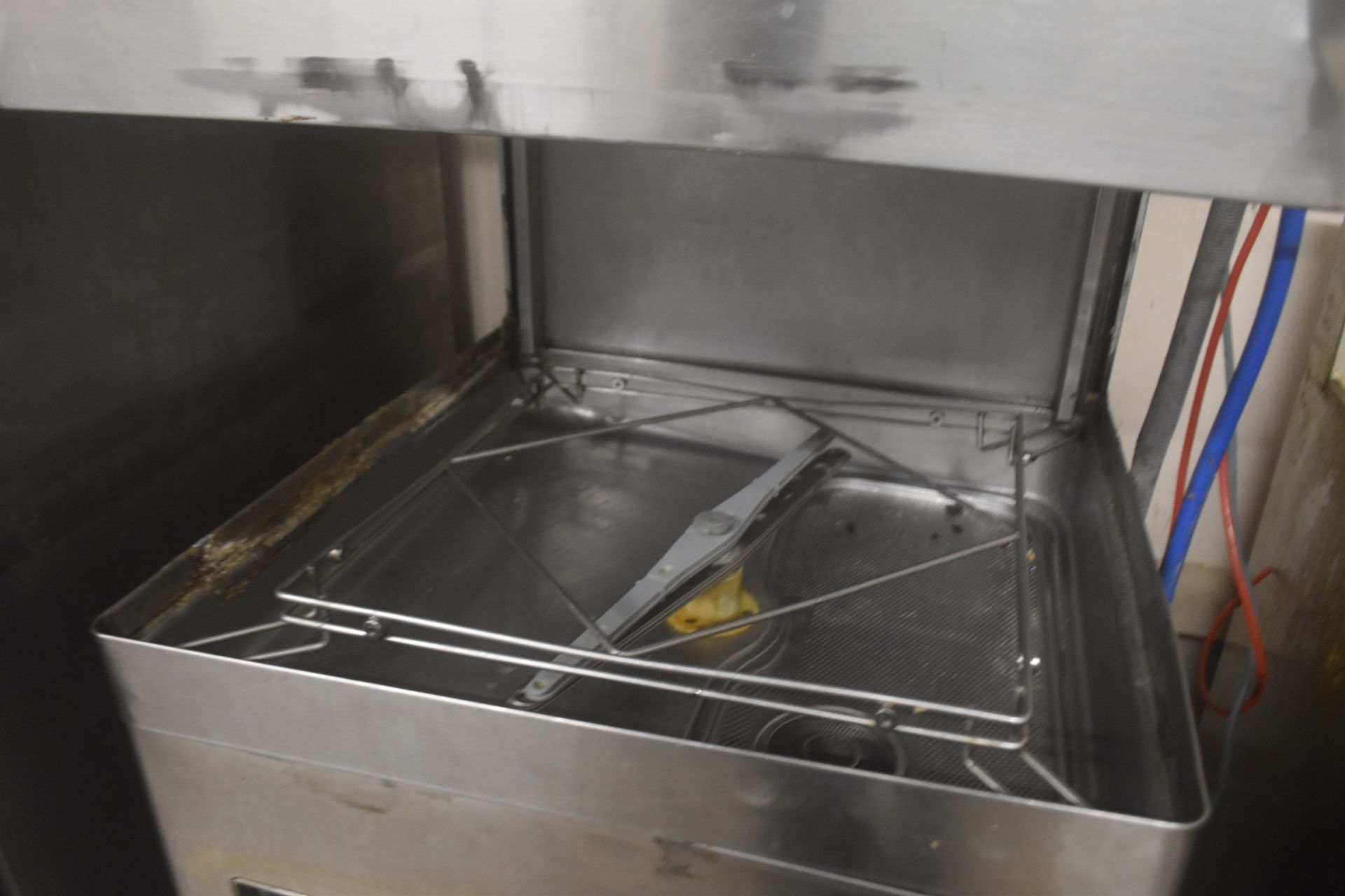DC SD900 Dishwasher - Image 2 of 2