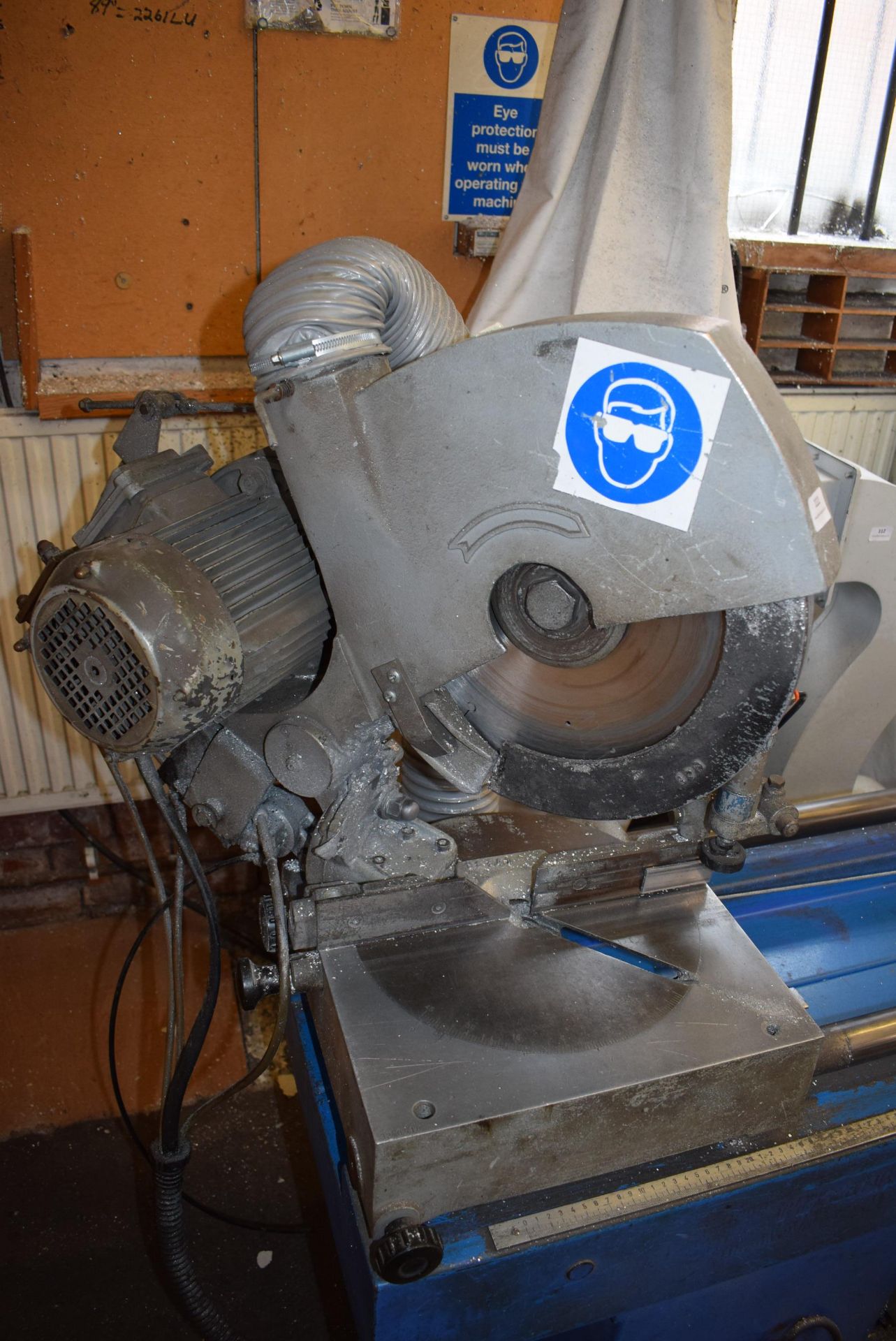 * Double Head Mitre Saw with 3.4m Bed 3-phase - Image 2 of 5