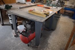 * 8ft x 4ft Pressed Steel Heavy Duty Six Legged Work Bench with Carpeted Top