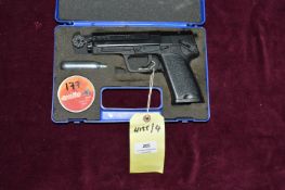Gamo PT90 CO₂-powered air pistol in .22 calibre, serial number 04-4C-839811-08, supplied in its