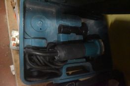 Makita 240v Angle Grinder