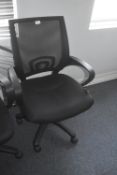 * Contemporary Style Operators Gas-Lift Chair with Mesh Back and Upholstered Seat
