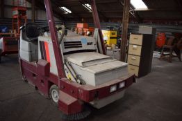 Power Boss Warehouse Sweeper Model TSS/82