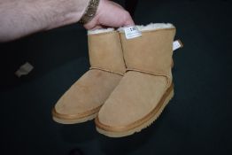 Ugg Boots Size: EU 35