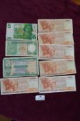 Collection of Greek, Hong Kong & Netherlands Banknotes – A collection of world banknotes