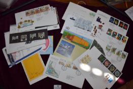 Extensive Collection of Royal Mail First Day Covers & Commemorative Covers – A substantial