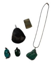 A group of silver and semi precious stone set jewellery, comprising a polished brown agate