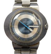 An Omega Geneve Dynamic lady's wristwatch, in a stainless steel case, with a blue batoned dial and