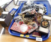 Costume jewellery, to include bangles, baubles, beads, watches, brooches, etc. (1 tray)