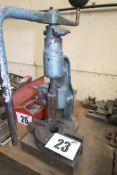 NORTON NO: 2 MANUAL BENCH TOP VERTICAL FLY PRESS