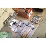 PAIR OF ENGINEERS V BLOCKS, TABLE, MALLETS, MAGNETIC CLAMP