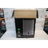 1 BOXED MEACODRY ARETEÂ® ONE 18L DEHUMIDIFIER & AIR PURIFIER RRP Â£199