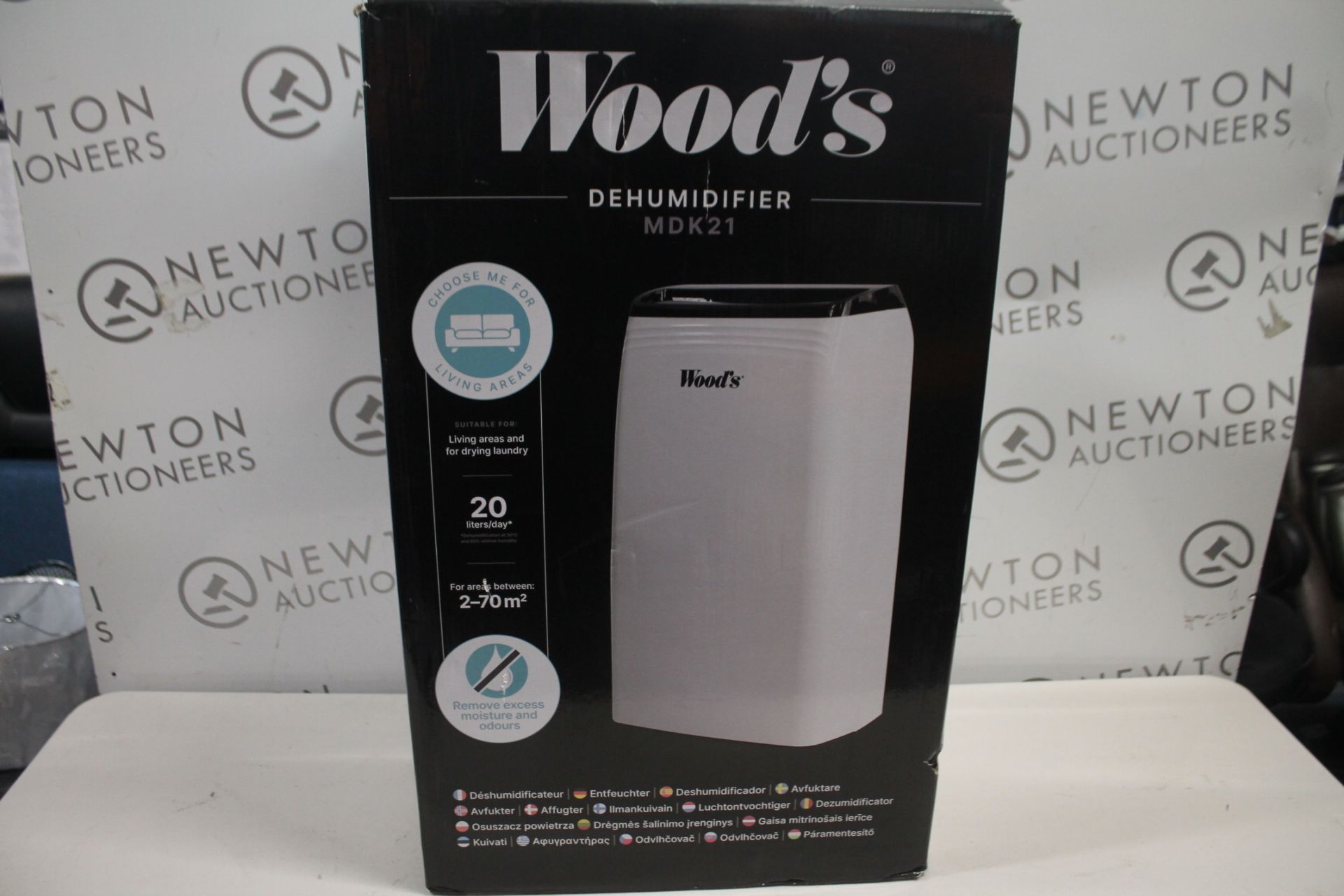 1 BOXED WOODS MDK21 HOME DEHUMIDIFIER 230V 20 LITRES RRP Â£299