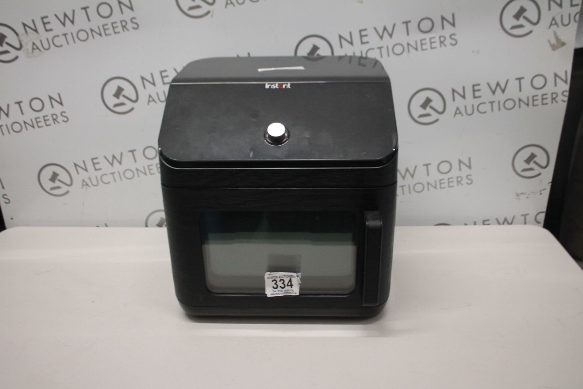 1 INSTANT 13L GOURMET AIR FRYER OVEN RRP Ã‚Â£109.99