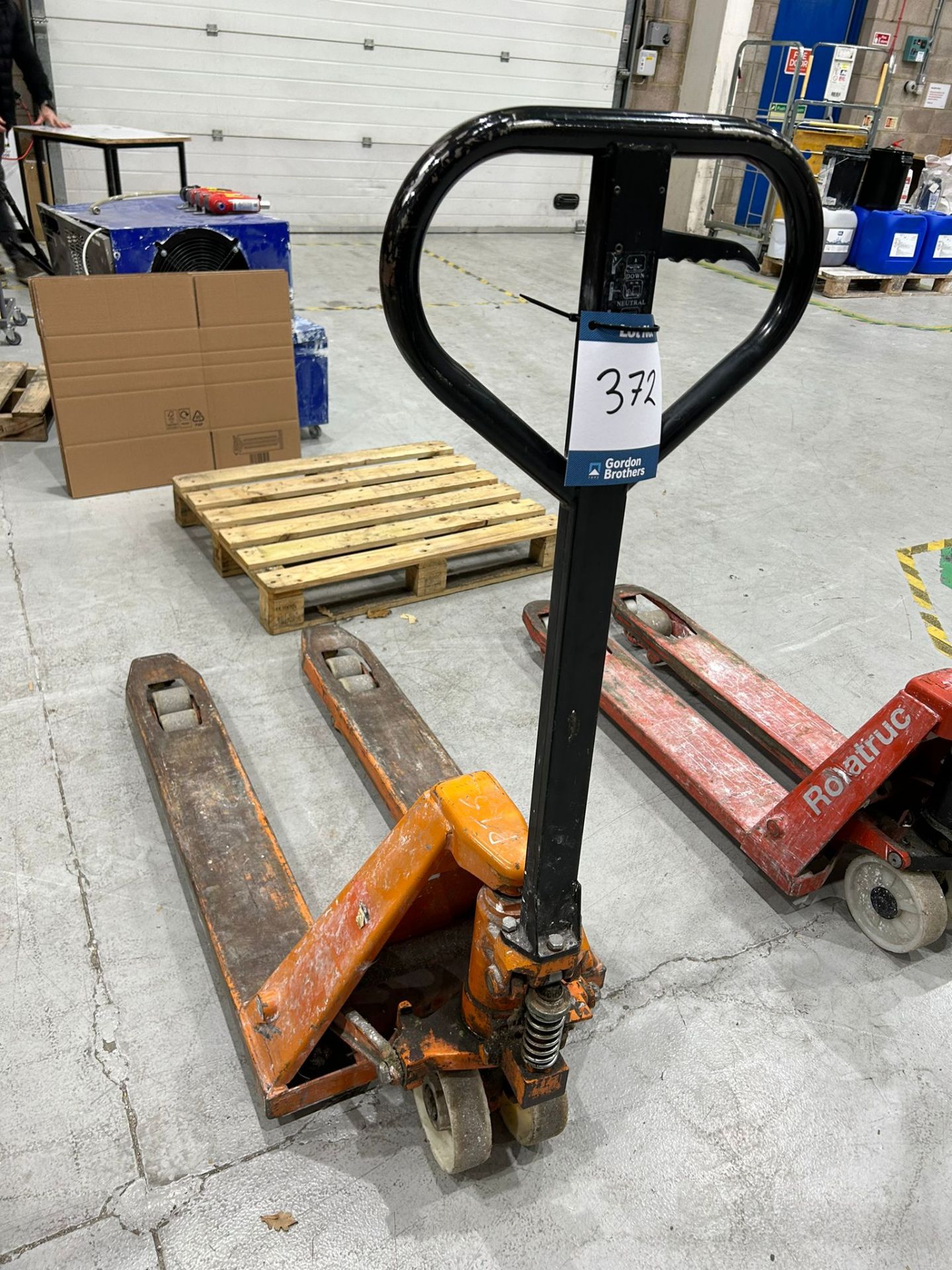 Chieftan Hydraulic Pallet Truck