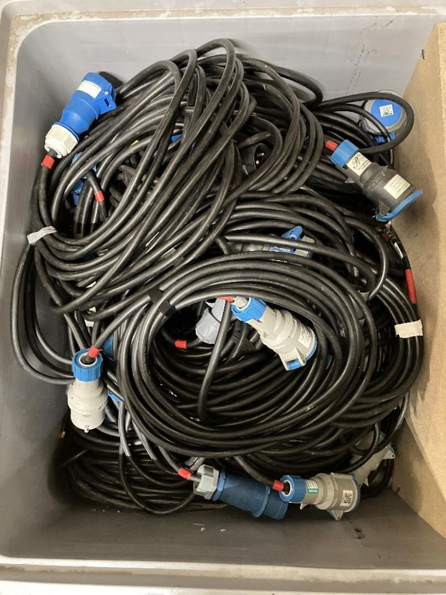 Quantity of 32 amp 10m Cables