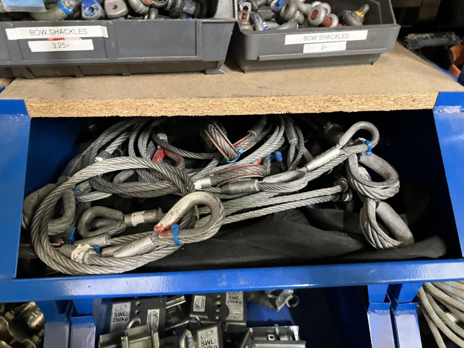 Contents of Rigging Rack - Image 8 of 20