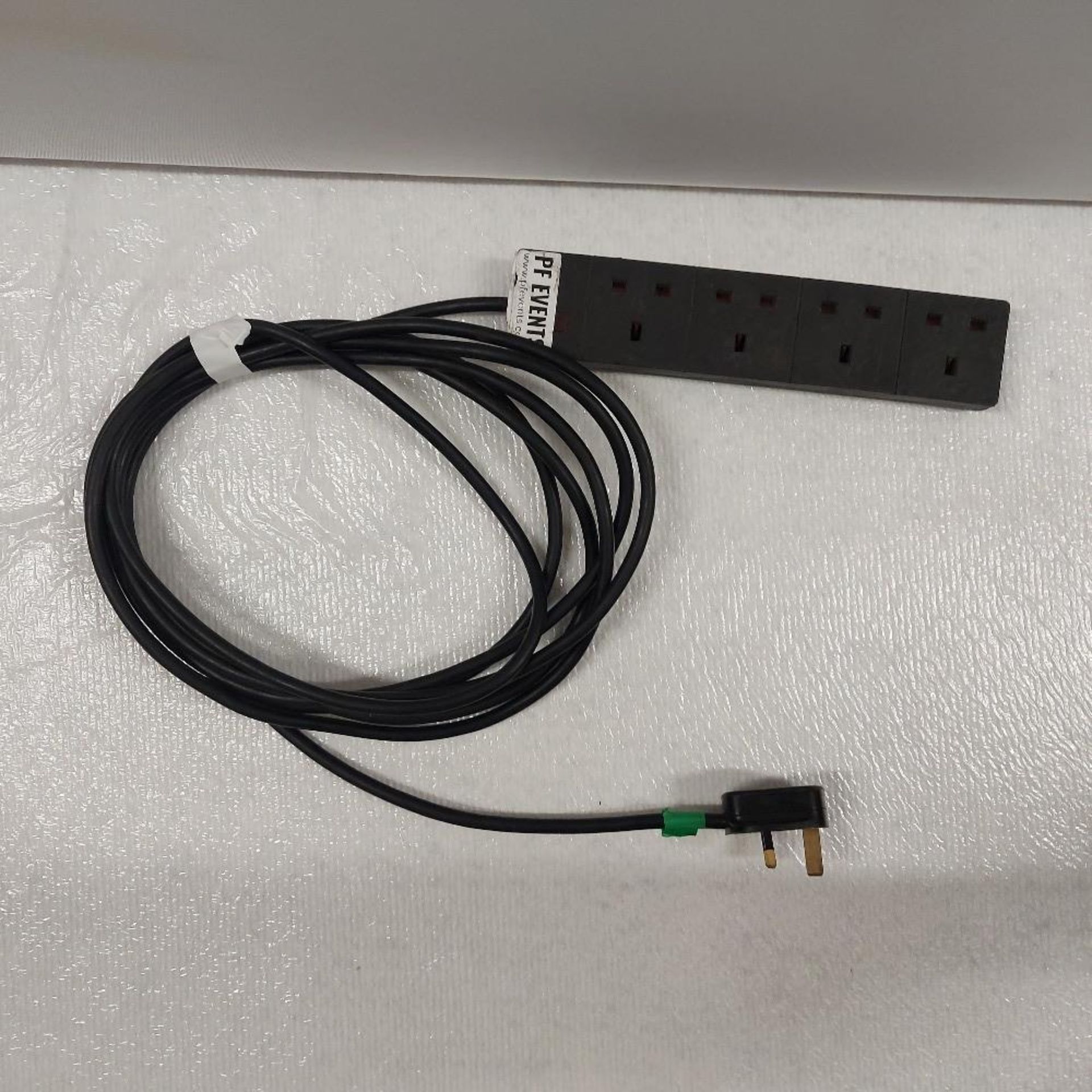 Quantity of 5m 13 amp 4 way Cables - Image 2 of 2