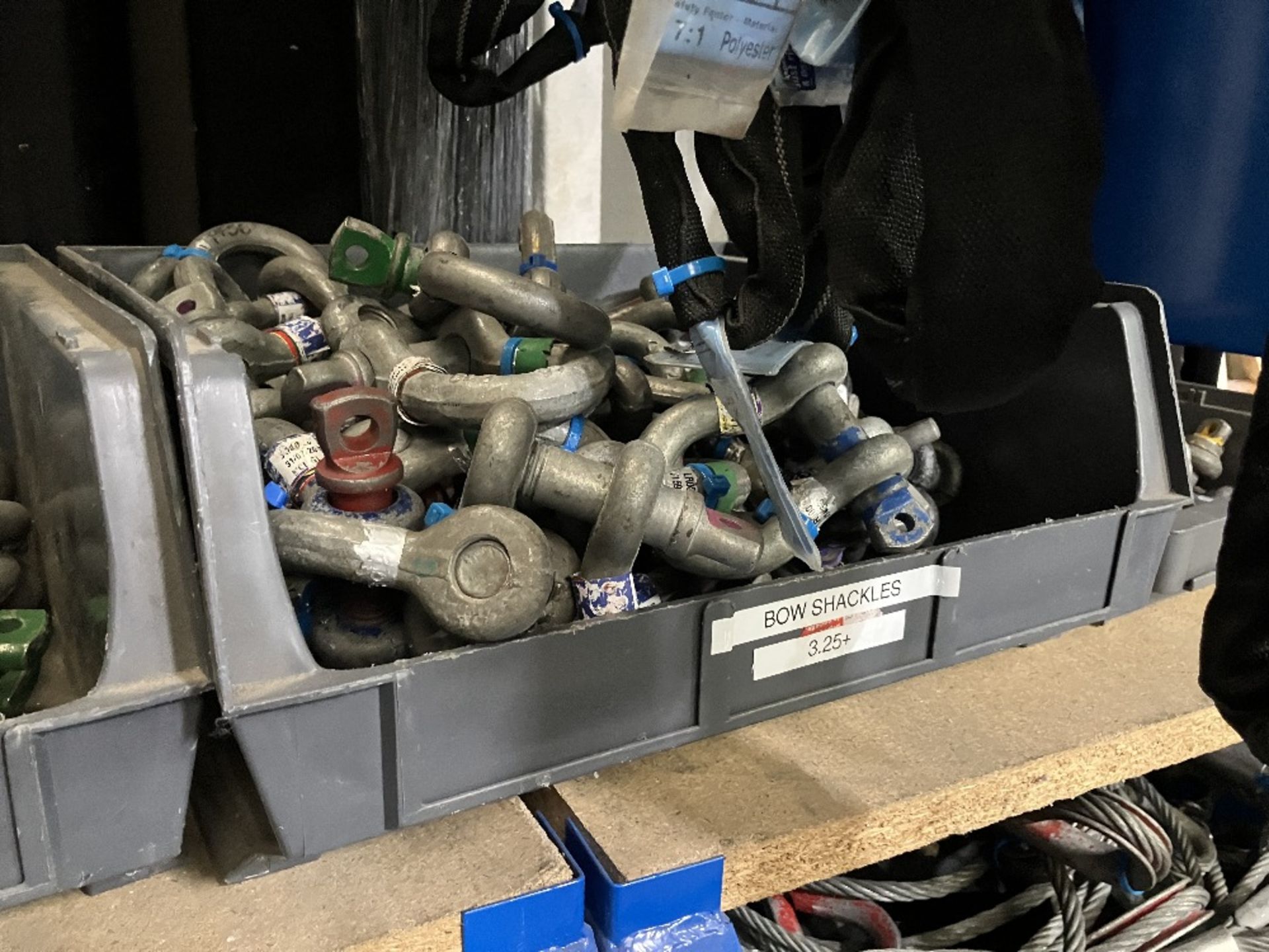 Contents of Rigging Rack - Image 15 of 20