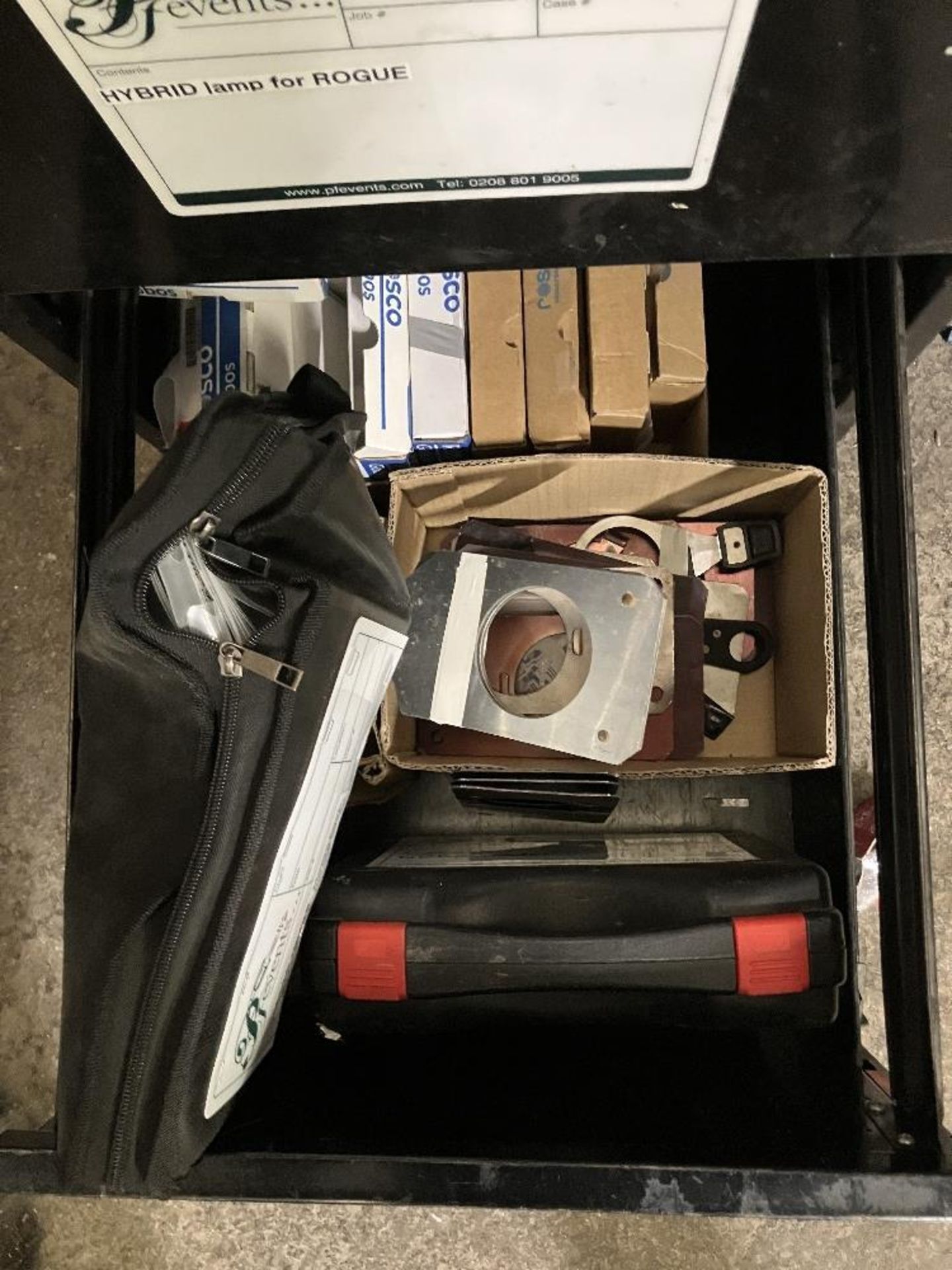 Contents of Rigging Rack - Image 20 of 20
